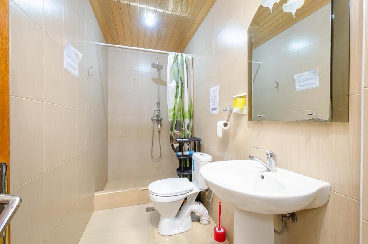 Areva Hostel & Apartment Ереван Экстерьер фото